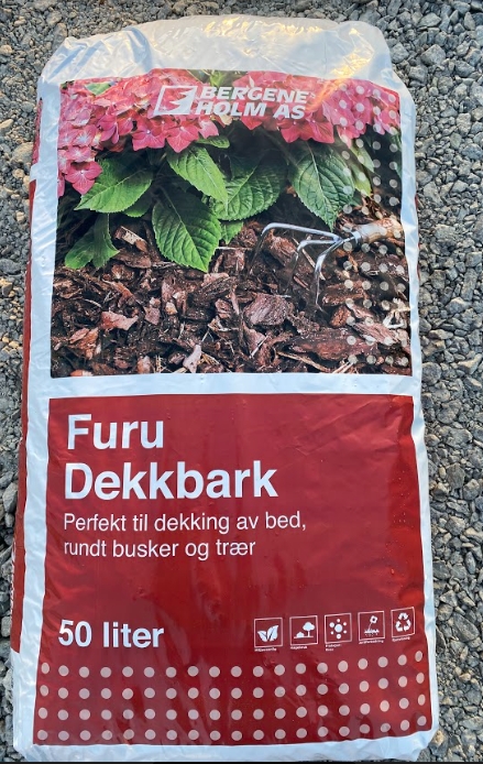 Fin dekkbark i fin størrelse. Vekt ca 15-20 kg. 